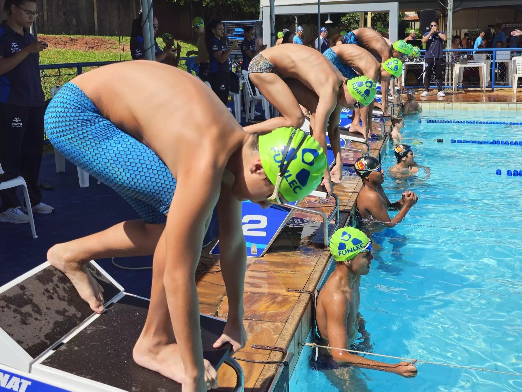 Leia mais sobre o artigo Atletas da Funlec conquistam 7 medalhas na abertura da temporada de natação 2025 – Por Campo Grande News